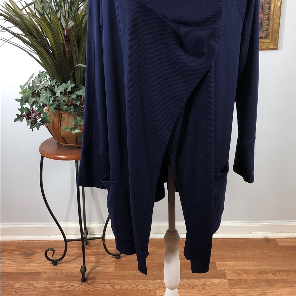 Chico’s Synergy Navy Women's Wrap Cadigan Blue Long Sleeve One Button Lagenlook - Picture 12 of 16